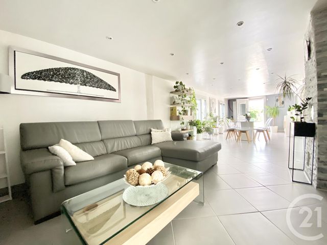 maison à vendre - 9 pièces - 199.36 m2 - LES ABRETS EN DAUPHINE - 38 - RHONE-ALPES - Century 21 Arlaud Transaction